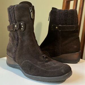 Aquatalia Suede Wedge Heel Boots Knit Sweater Collar Front Zipper Weatherproof